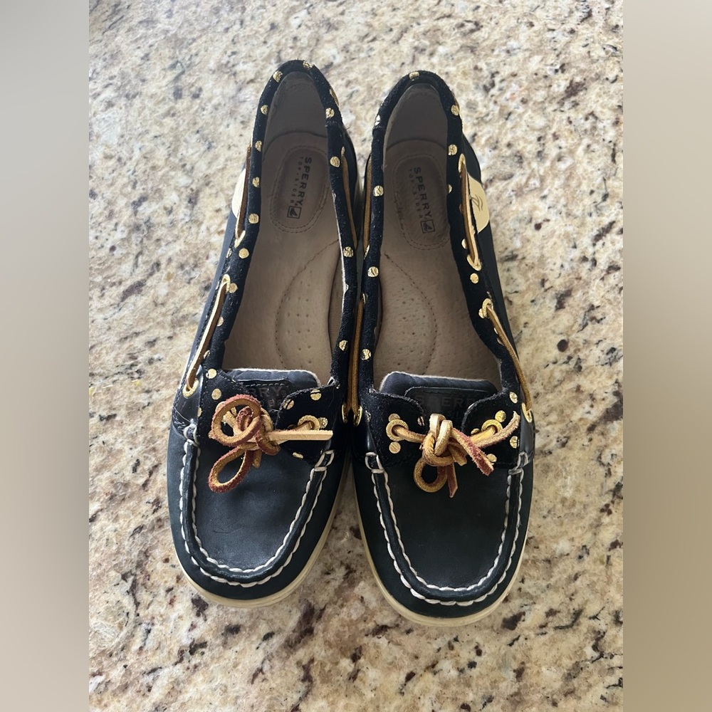 Polka dot Sperry top slider